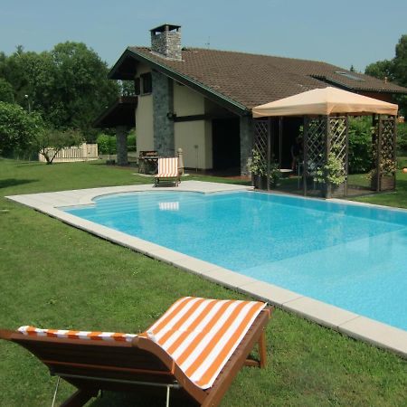B&B Il Ciliegio Lomnago Dış mekan fotoğraf