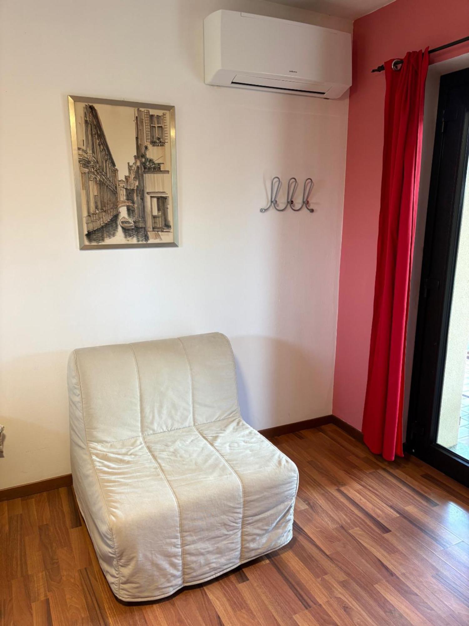 B&B Il Ciliegio Lomnago Dış mekan fotoğraf